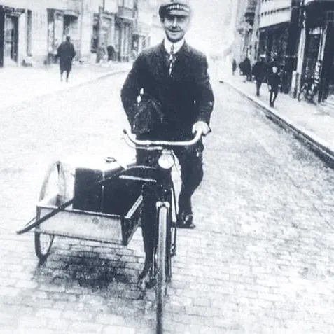Komet Dental - 1923 - Direct sales by bicycle